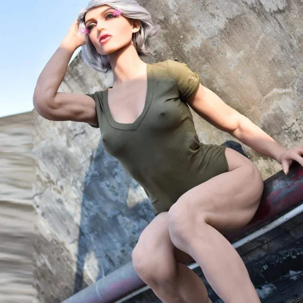 Fredda Muscle, Bodybuilder MILF Sex Doll – A Provocative Athletic Sex Doll